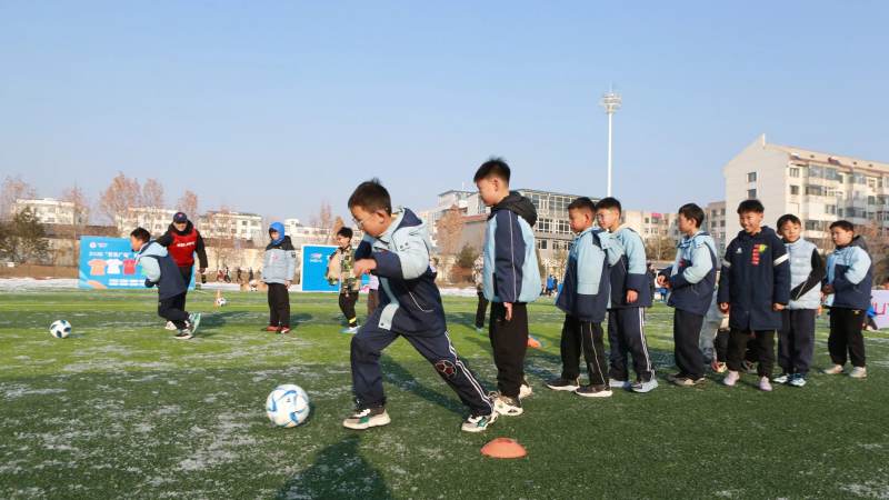 bsports必一运动 新闻资讯 球迷观赛活动配图